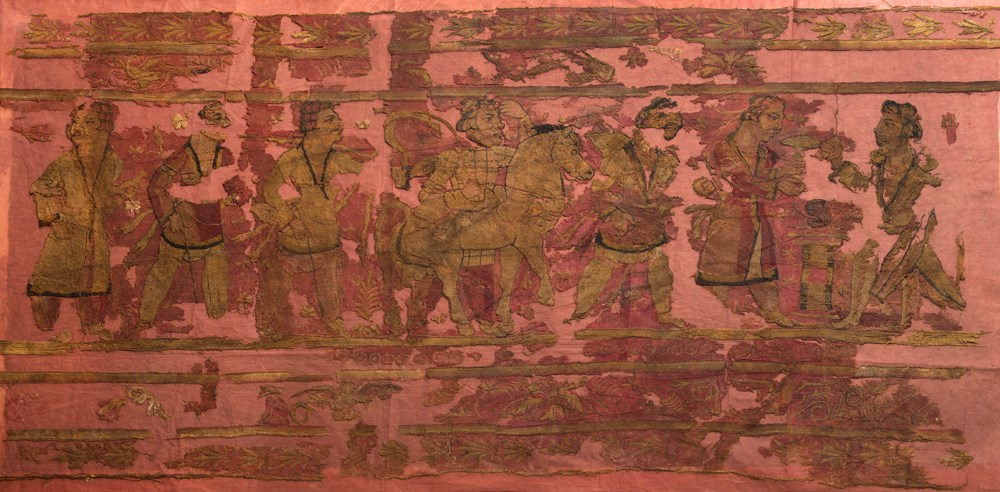 Шерстяная завеса с вышивкой из могильника Суцзуктэ, Ноин-Ула